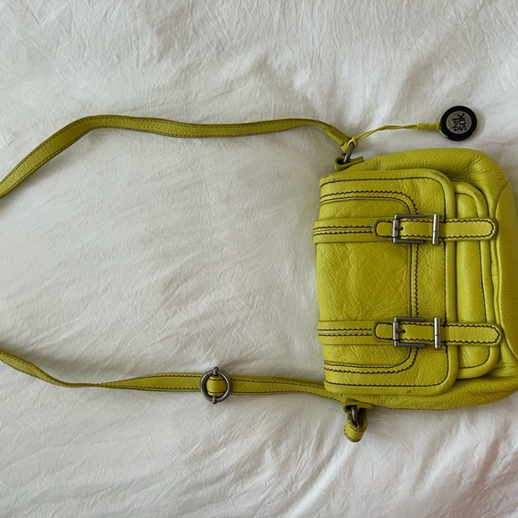 The Sak Yellow Crossbody Bag with Adjustable Strap - Picture 2 of 5